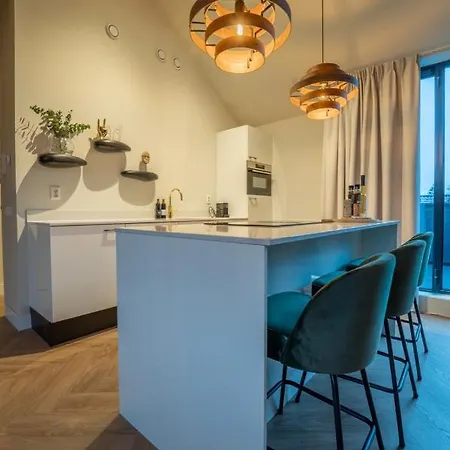 Juno Lofts Apartment *